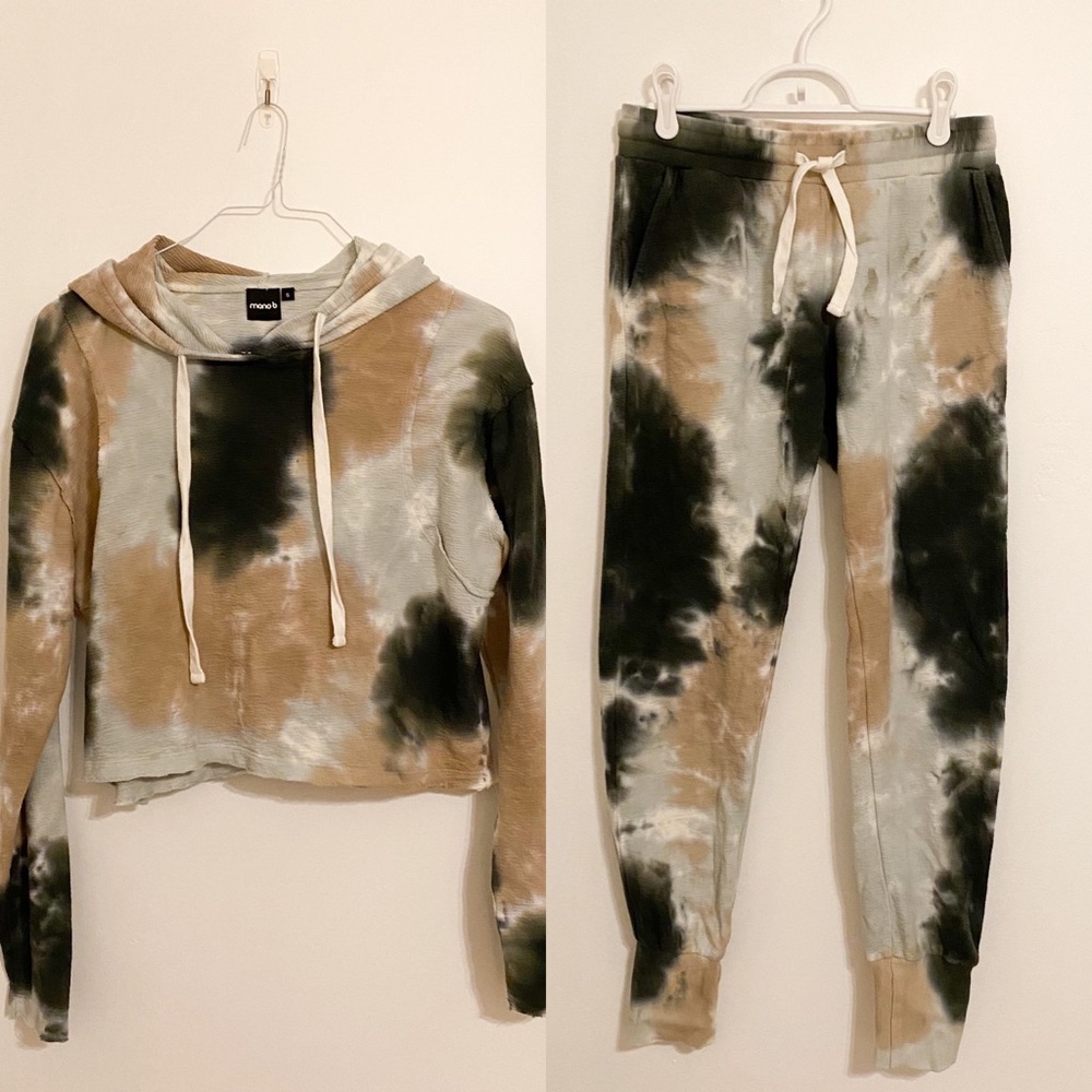 Women’s Tie Dye Sweat Set